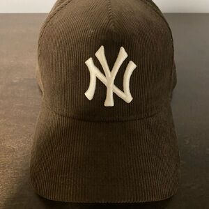 New York Yankees Brown Corduroy Snap back
